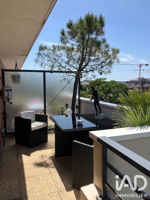 Apartment in Parc-La Boule- Champs Pierreux, Nanterre, France 5 - 18650567