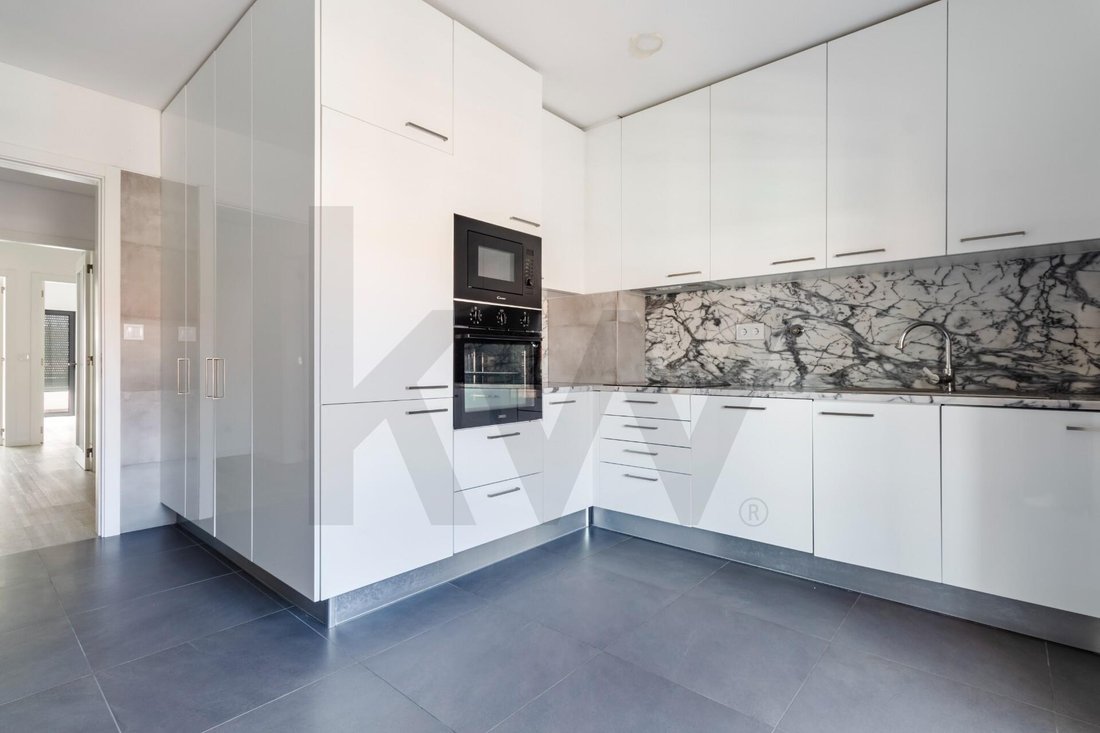 Apartment in Mina de Agua, Lisbon, Portugal 2 - 18649955