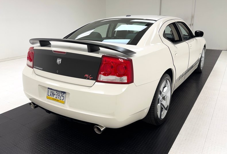 Sedan in Morgantown, United States 5 - 18649691