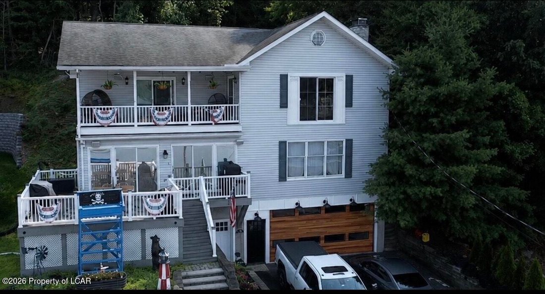 House in Harveys Lake, Pennsylvania, United States 1 - 18649317
