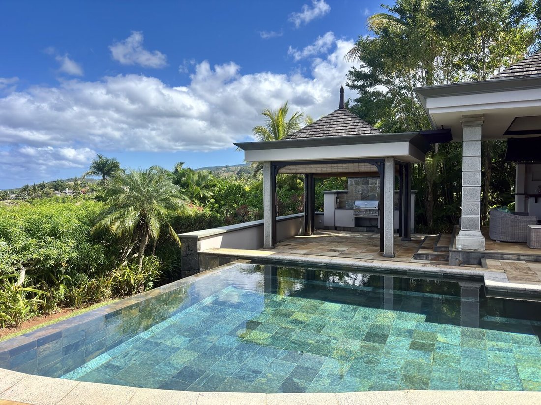 Villa in Bel Ombre, Savanne District, Mauritius 1 - 18649212