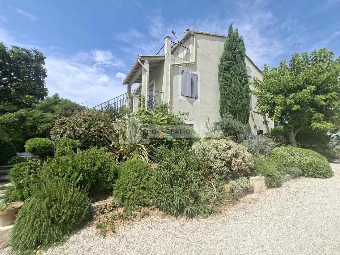 House in Fontvieille, Provence-Alpes-Côte d'Azur, France 2 - 18649949