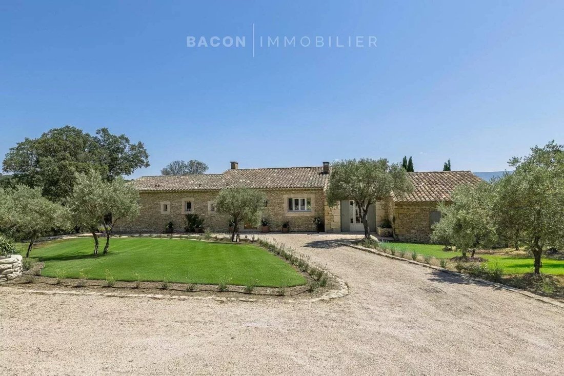 Estate in Gordes, Provence-Alpes-Côte d'Azur, France 5 - 16832816