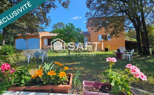 Casa en Sillans-la-Cascade, Provenza-Alpes-Costa Azul, Francia 1