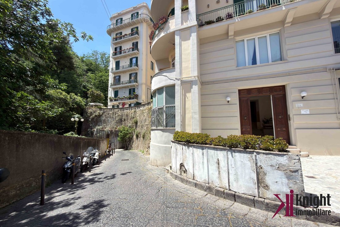 Apartment in Naples, Campania, Italy 4 - 18127635