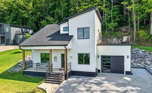 House in Smithville, Tennessee, United States 1