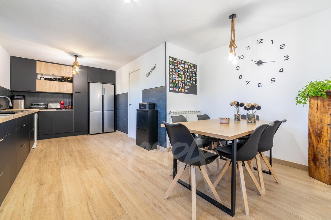 Chalet in Valdemorillo, Comunidad de Madrid, Spain 4 - 18649081