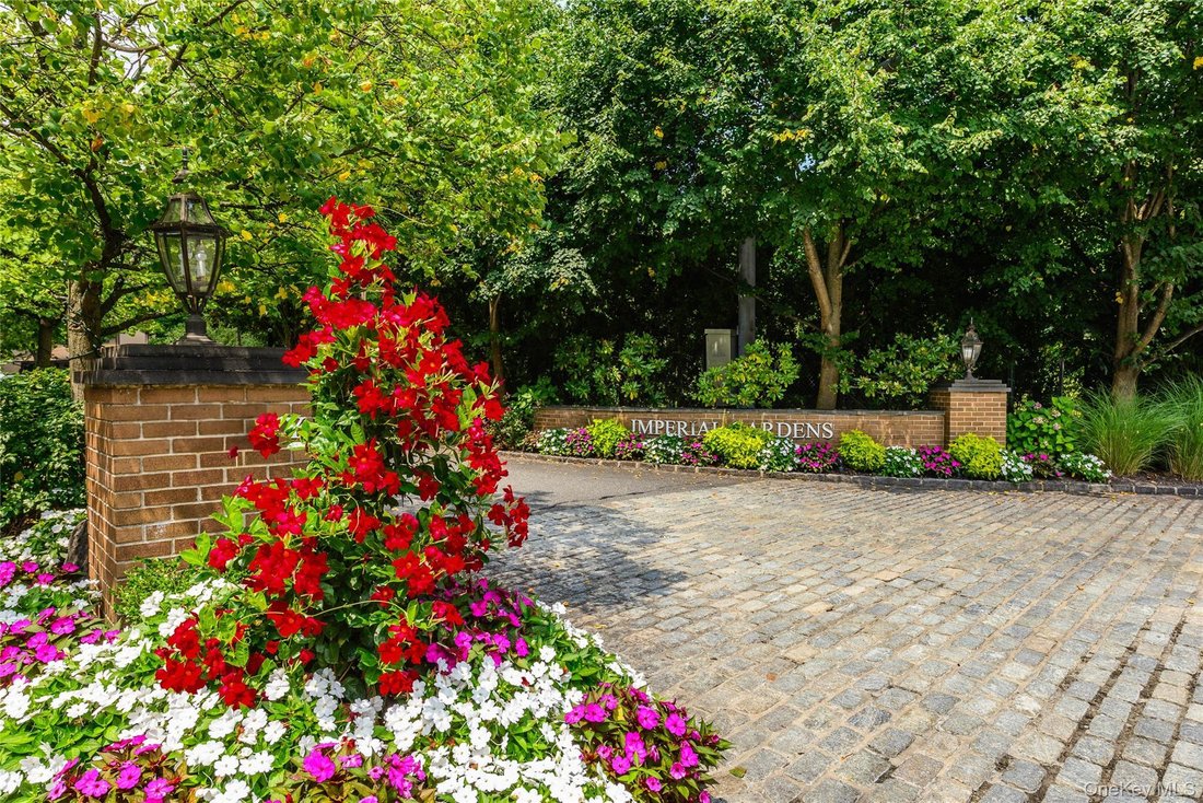 Condo in Roslyn, New York, United States 2 - 18649681
