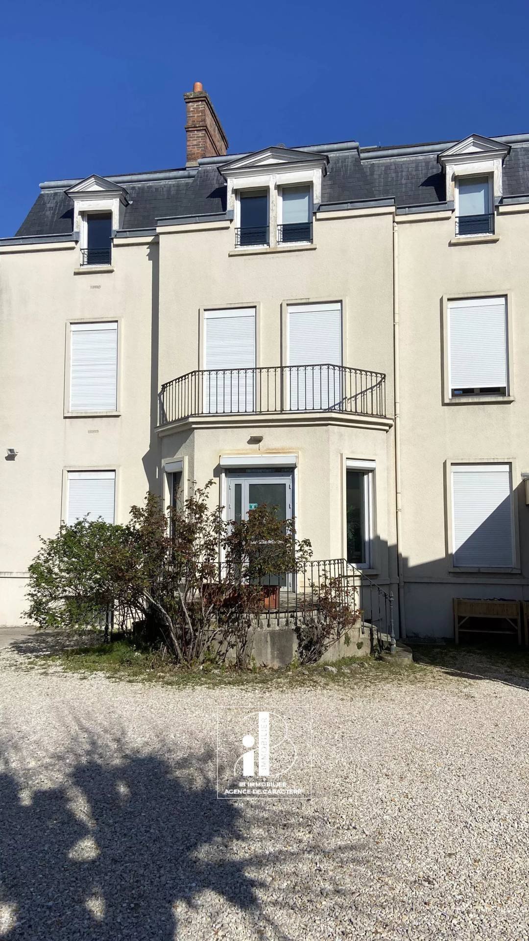 Estate in Montaigu Nord Est, Melun, France 3 - 17357351