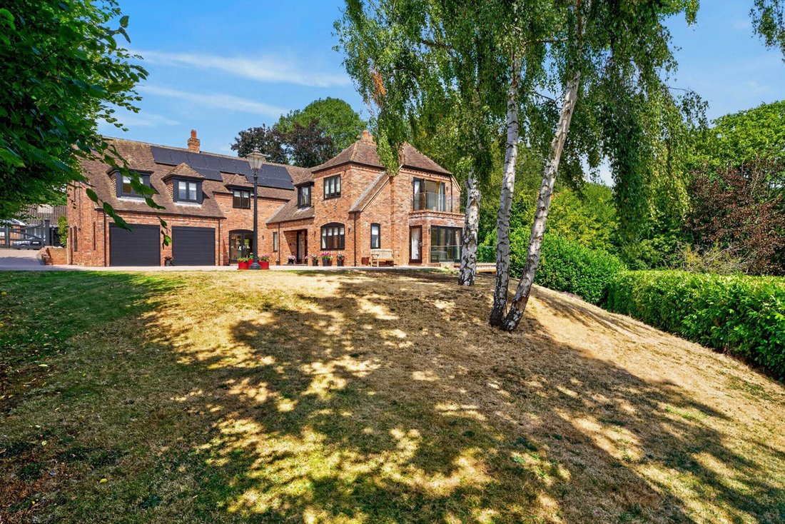 House in Inkberrow, England 4 - 18649657