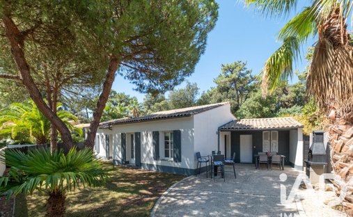 House in Rivedoux-Plage, Nouvelle-Aquitaine, France 1