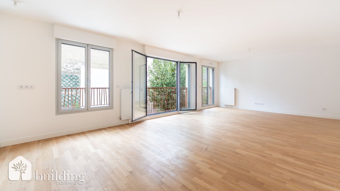 Apartment in La Fourche-Guy Môquet, Paris 17e Arrondissement, Paris 3 - 18649240
