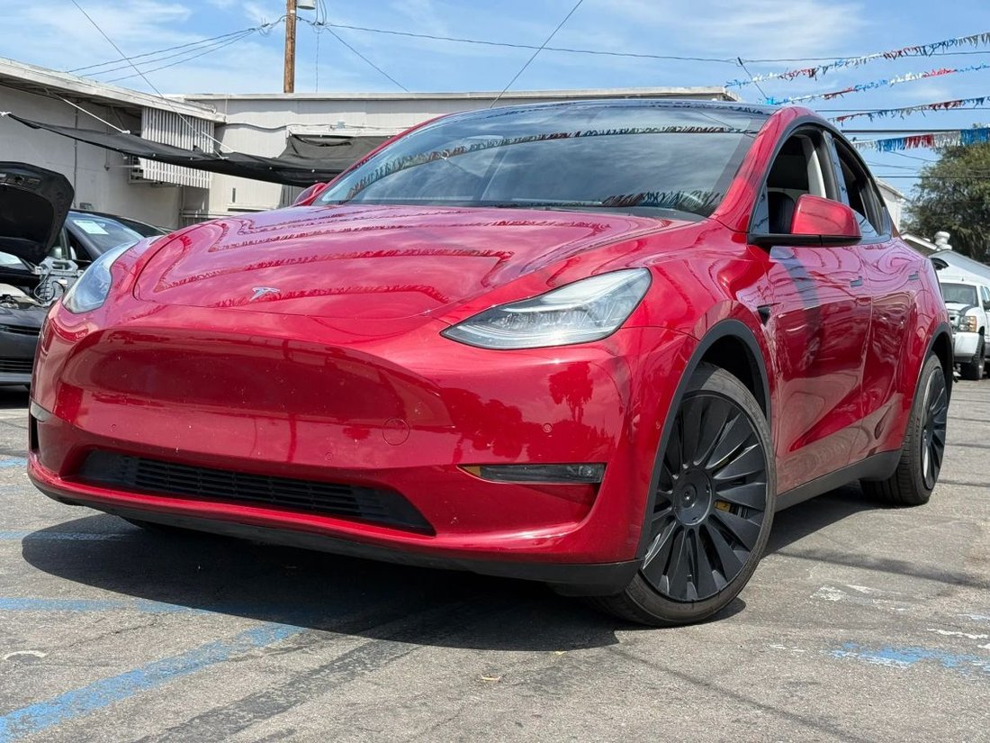 Suv in El Monte, CA, United States 1 - 18650214