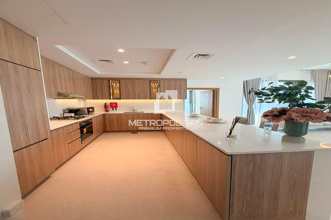 Apartment in Al Mina / Dubai Maritime City, Dubai, United Arab Emirates 4 - 18650246