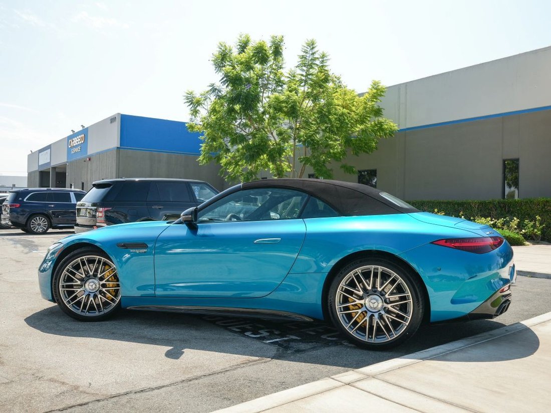 Cabriolet in Costa Mesa, CA, United States 3 - 18619241