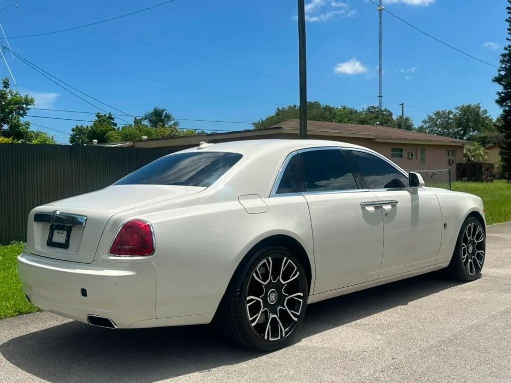 Sedan in West Park, FL, United States 4 - 18650113