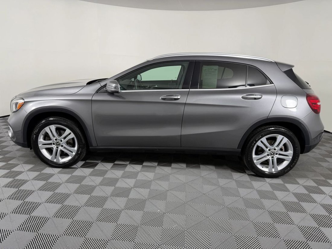 Suv in Spanaway, WA, United States 5 - 18650155