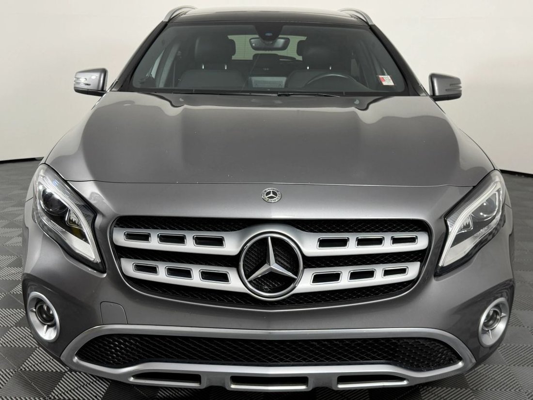Suv in Spanaway, WA, United States 2 - 18650155