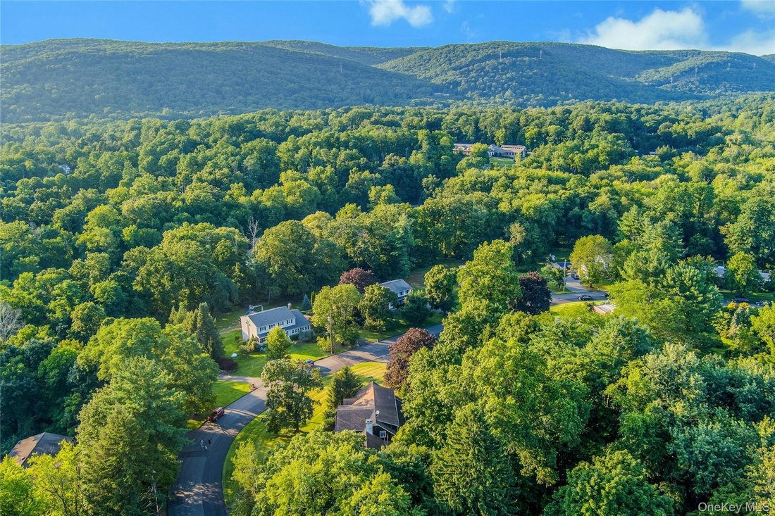 House in Montebello, New York, United States 3 - 18650471