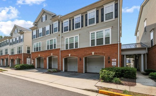 Townhouse in Hybla Valley, Virginia, United States 1