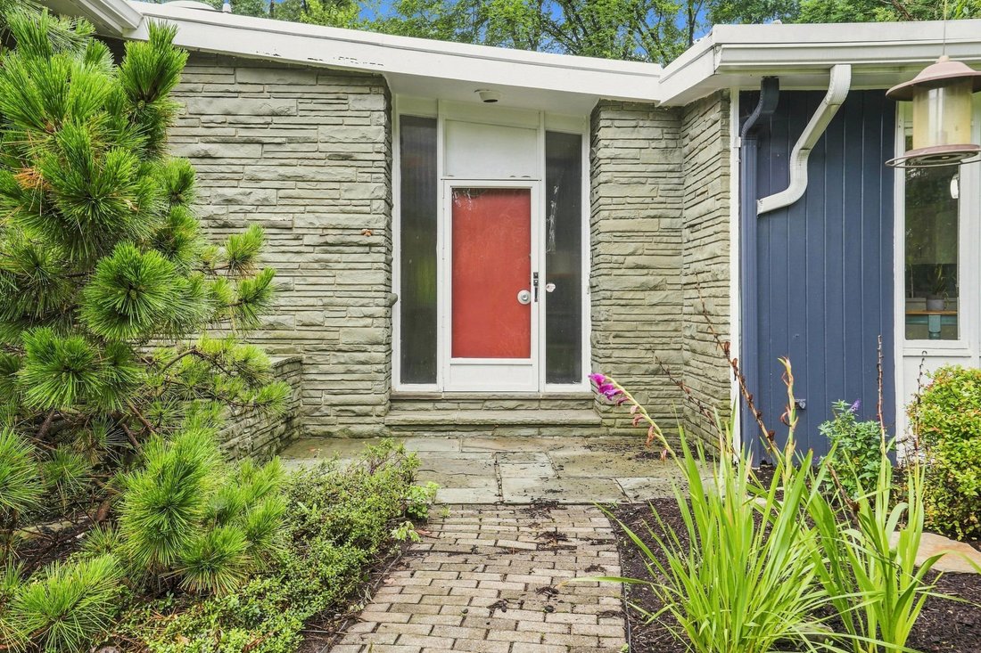 House in Pittsburgh, Pennsylvania, United States 5 - 18650452