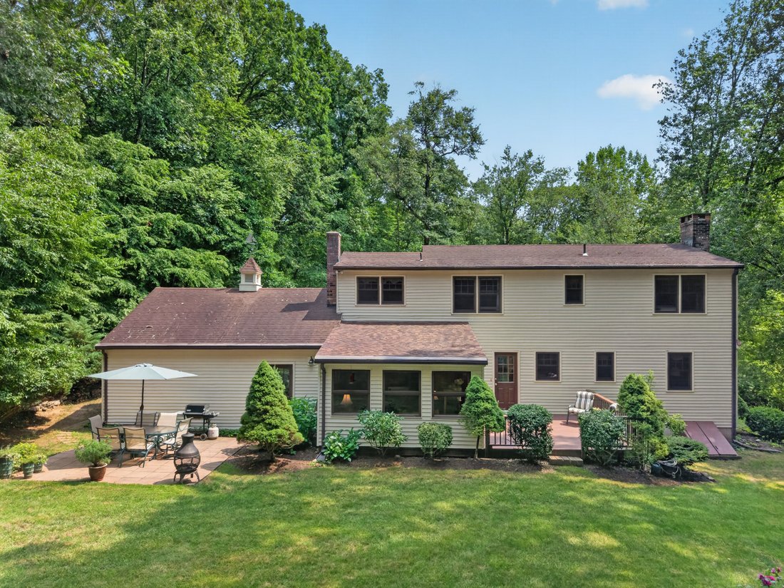 House in Old Saybrook, Connecticut, United States 2 - 18650408