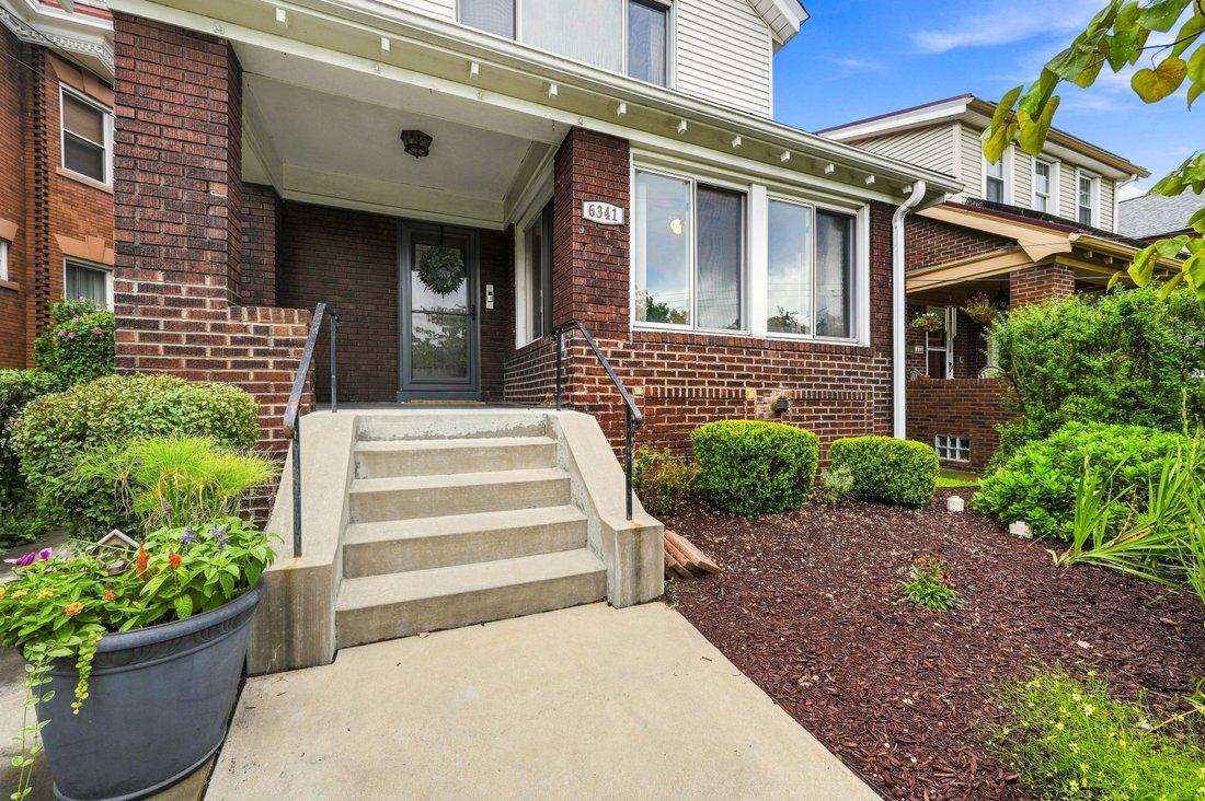 House in Pittsburgh, Pennsylvania, United States 4 - 18650415