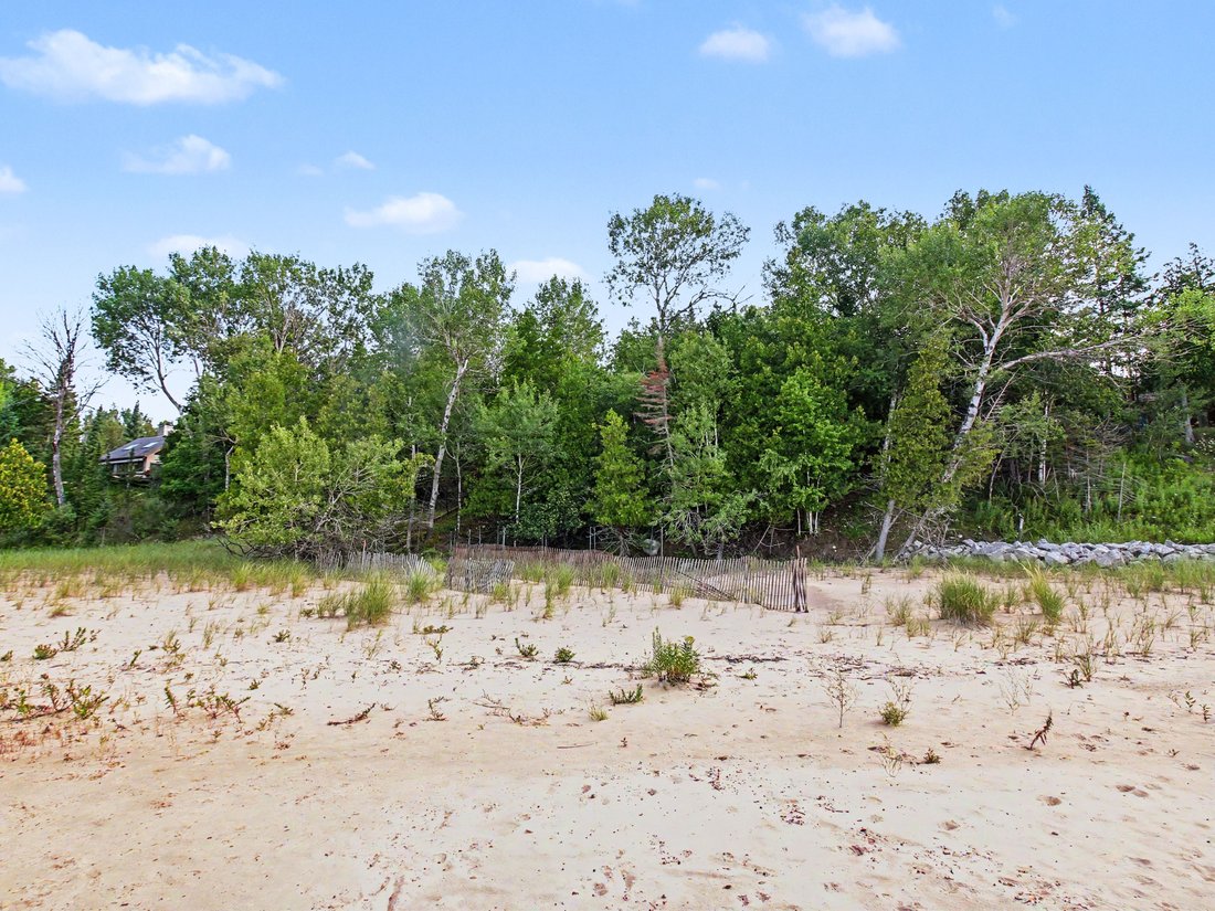 Land in Wequetonsing, Michigan, United States 5 - 18650476