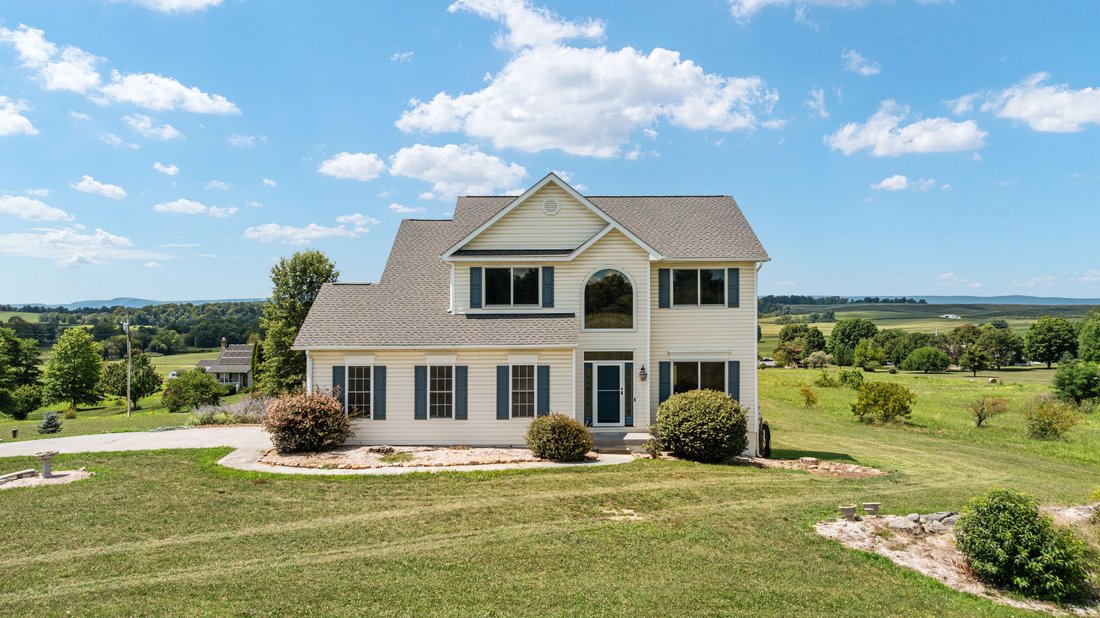 House in Stephens City, Virginia, United States 4 - 18650445
