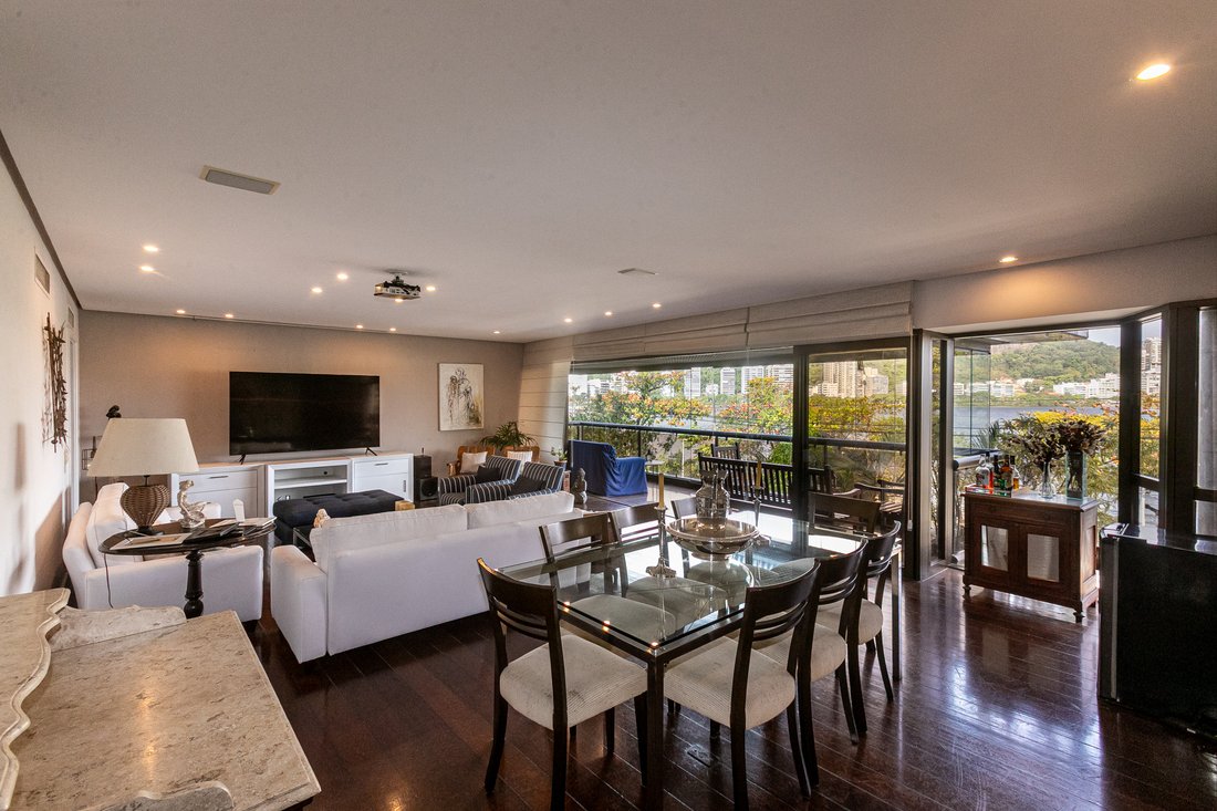 Apartment in Rio de Janeiro, State of Rio de Janeiro, Brazil 1 - 18650417