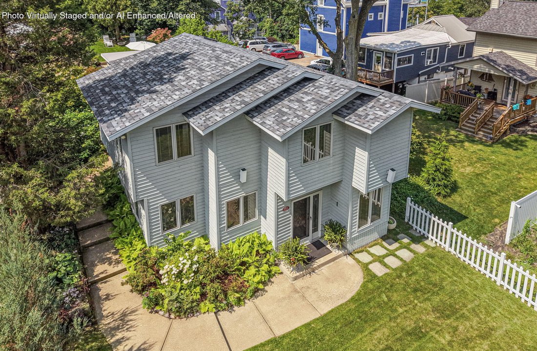 House in Beverly Shores, Indiana, United States 1 - 18650456