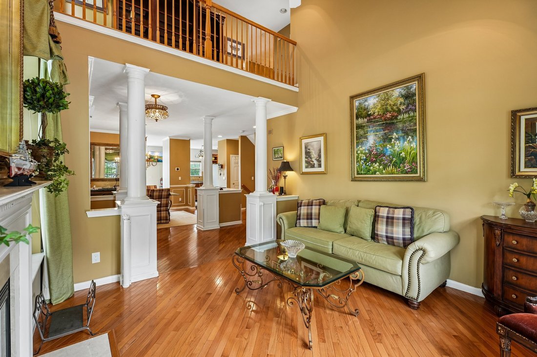 Townhouse in Green Brook Township, New Jersey, United States 5 - 18650482