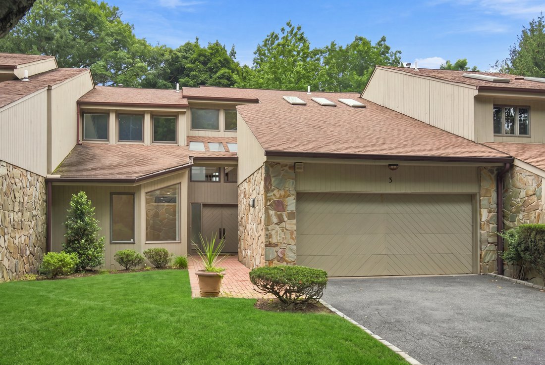 Condo in Glen Cove, New York, United States 1 - 18650440