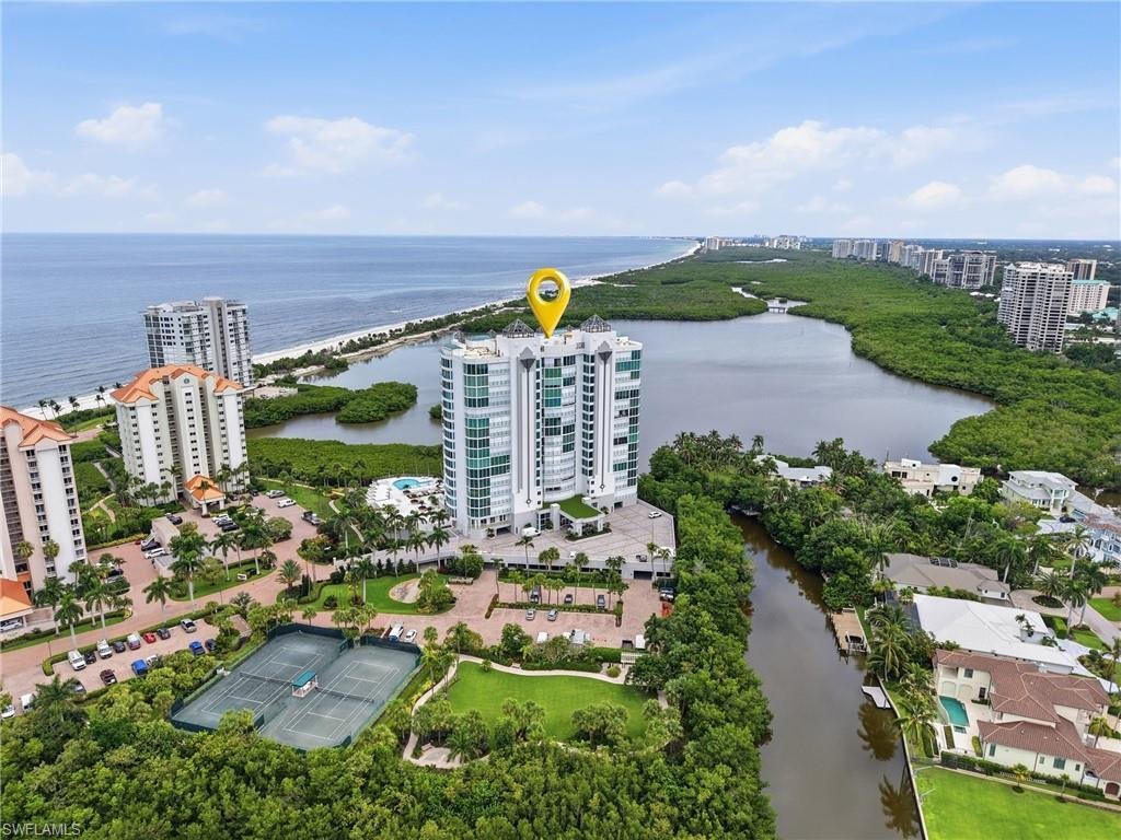 Condo in Naples, Florida, United States 1 - 18650462