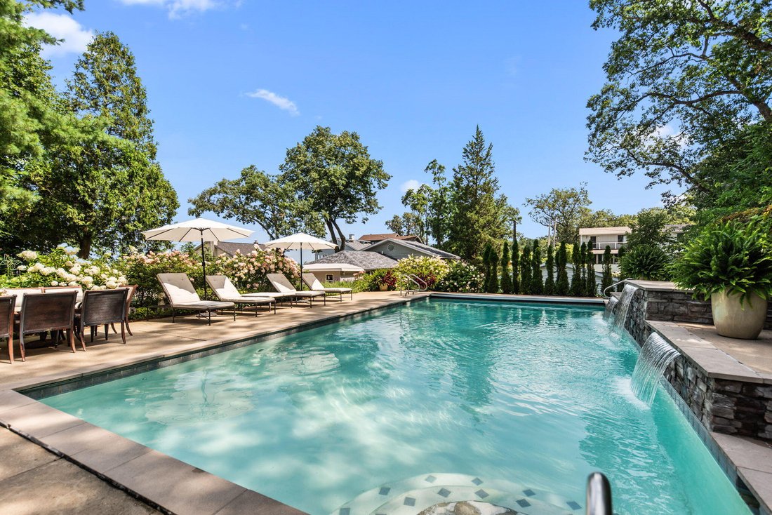 House in Beverly Shores, Indiana, United States 3 - 18650456