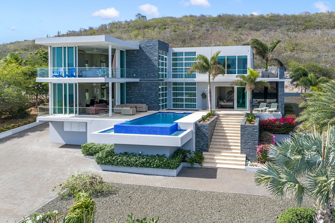 Villa in Sint Willibrordus, Curaçao, Curaçao 1 - 18199249