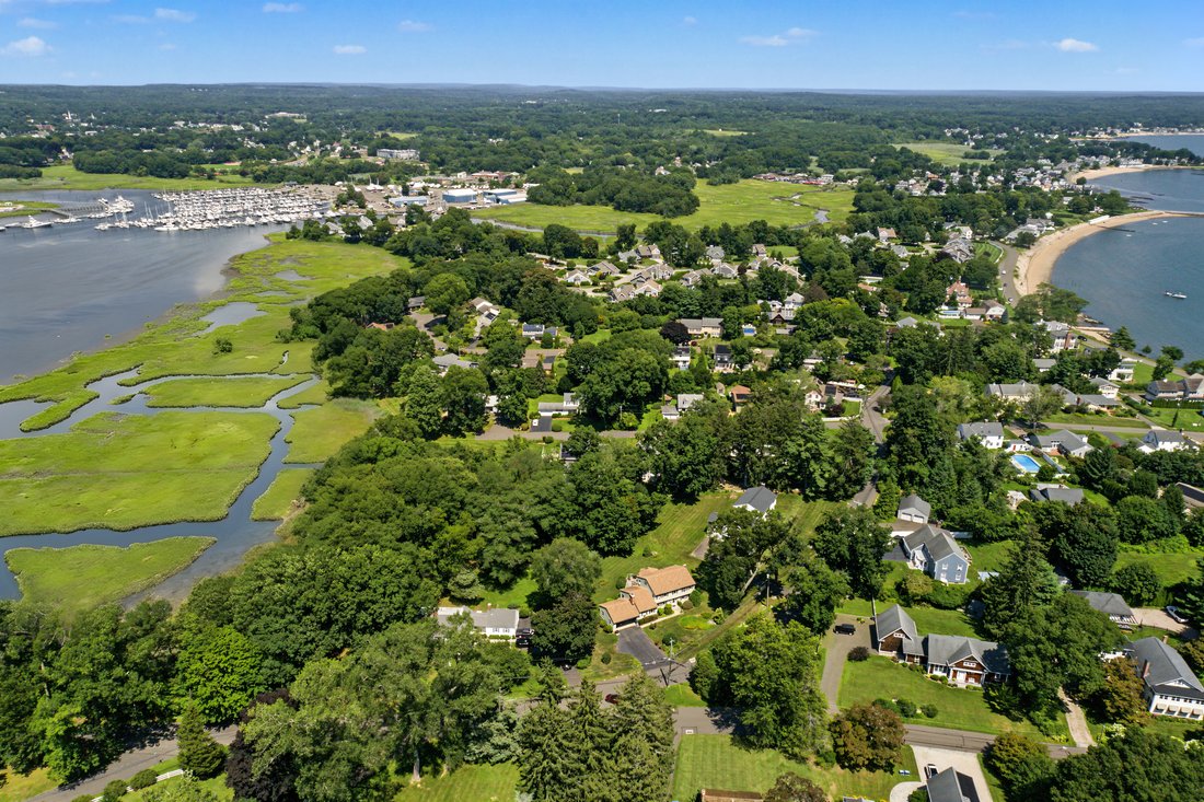 House in Branford, Connecticut, United States 2 - 18650557