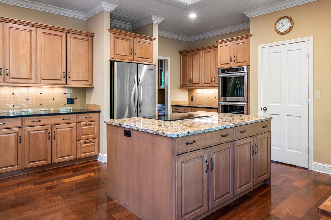 House in Laurel Park, North Carolina, United States 3 - 17820781
