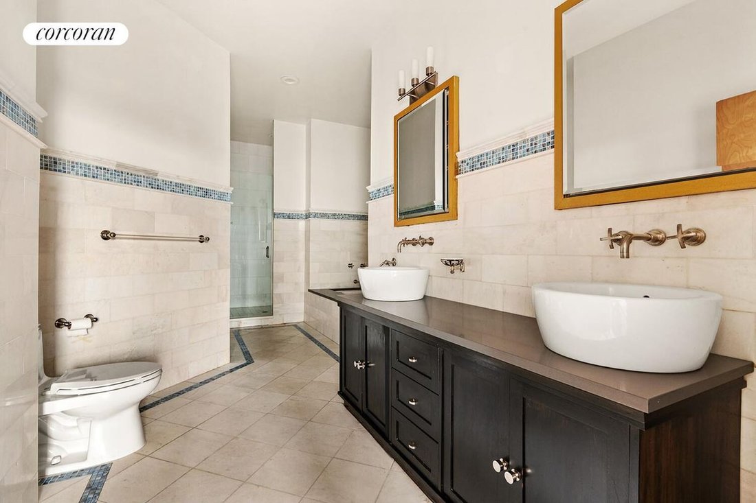 Condo in New York, New York, United States 5 - 17818982