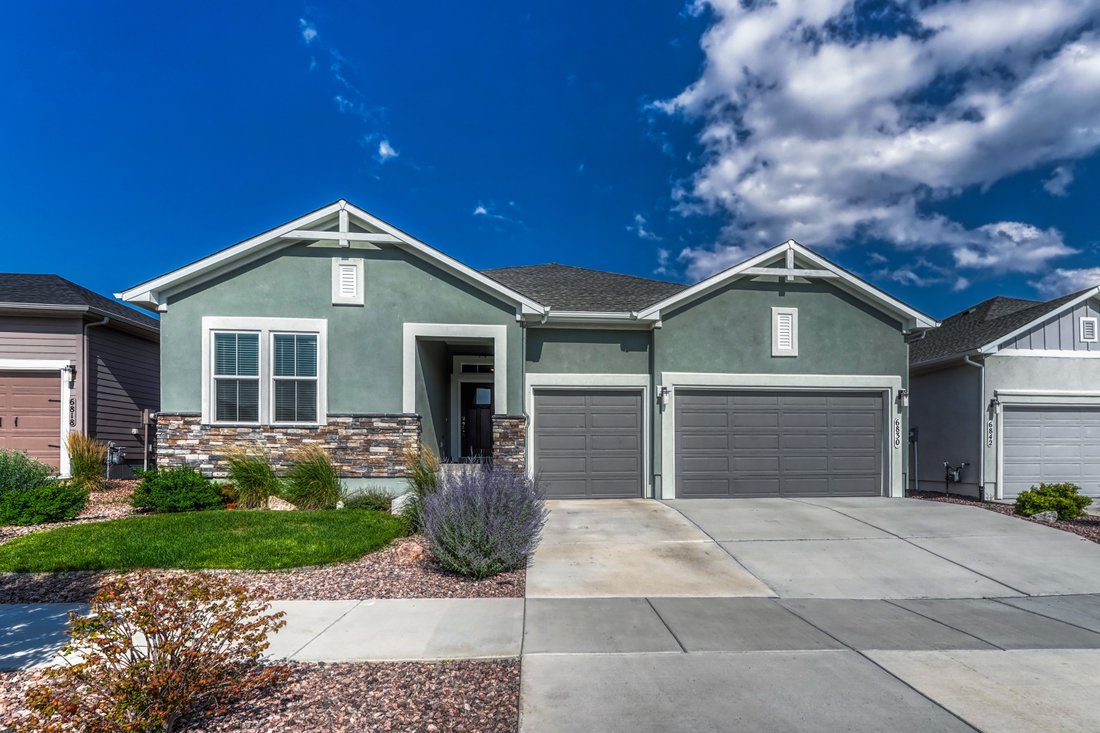 House in Colorado Springs, Colorado, United States 1 - 18650604