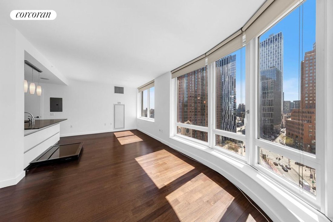 Condo in New York, New York, United States 1 - 17540619