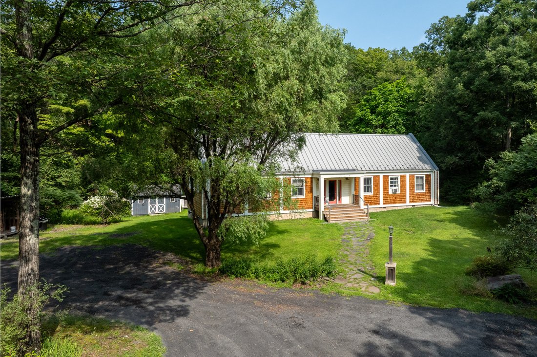 House in Saugerties, New York, United States 1 - 18650602