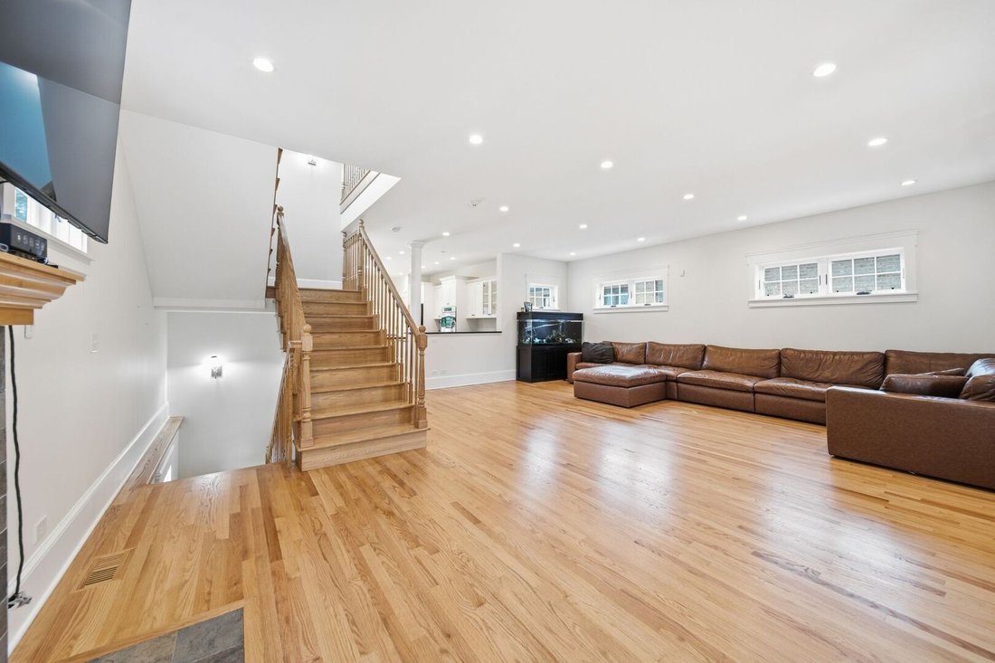 House in Chicago, Illinois, United States 5 - 18654255