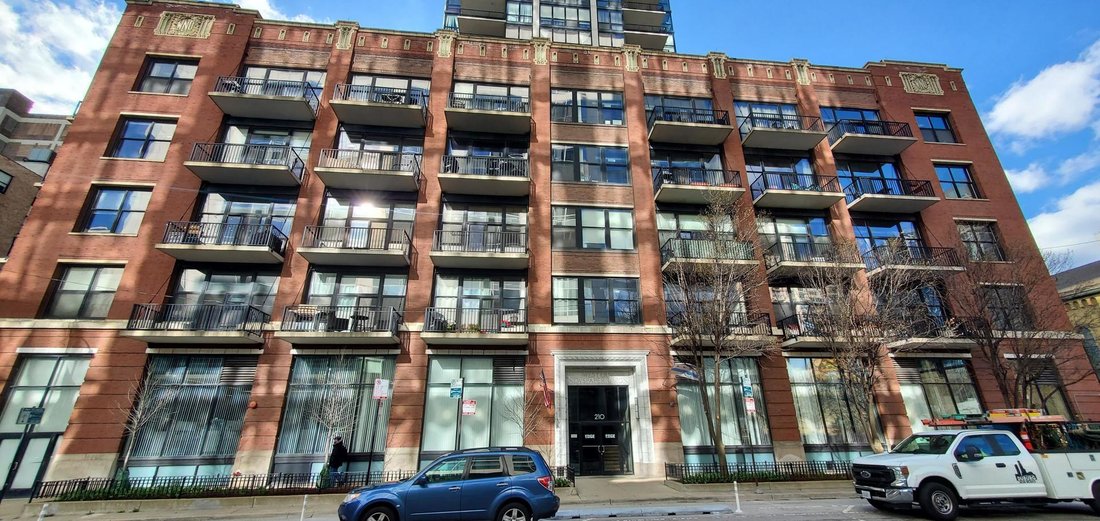 Condo in Chicago, Illinois, United States 1 - 18517287