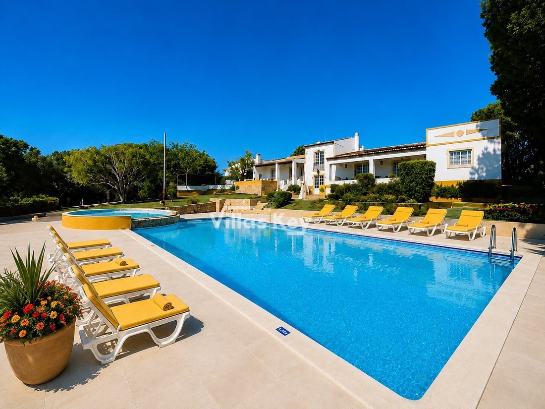 House in Olhos de Agua, Algarve, Portugal 1 - 18114713