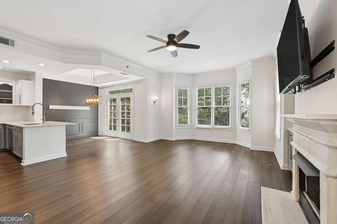 Condo in Atlanta, Georgia, United States 5 - 18654103