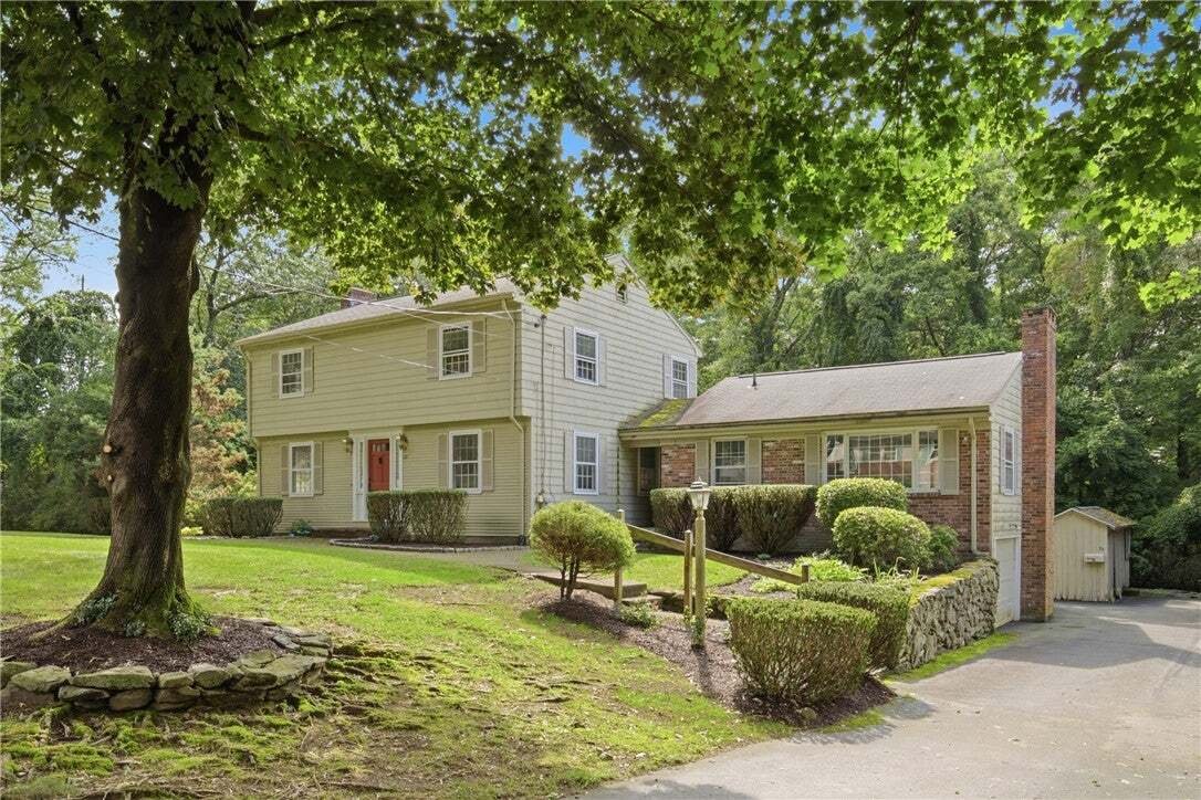 House in Cumberland, Rhode Island, United States 1 - 18650735