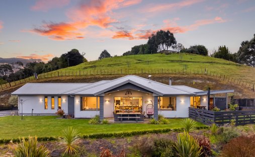 Land in Napier, Hawke's Bay, New Zealand 1