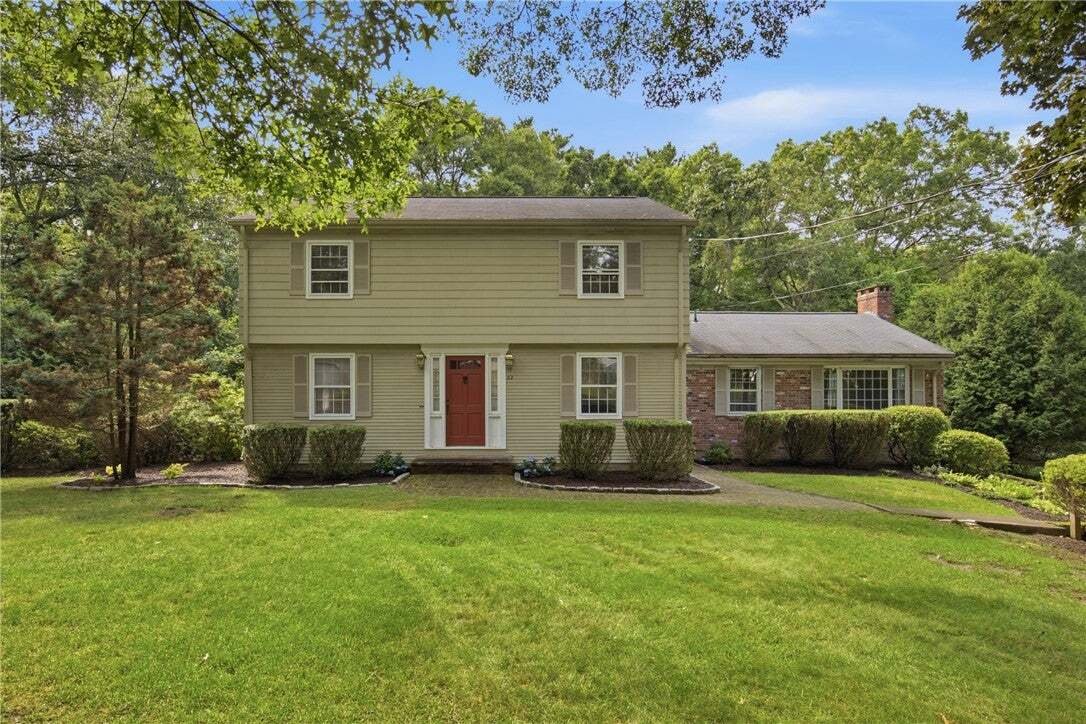 House in Cumberland, Rhode Island, United States 2 - 18650735