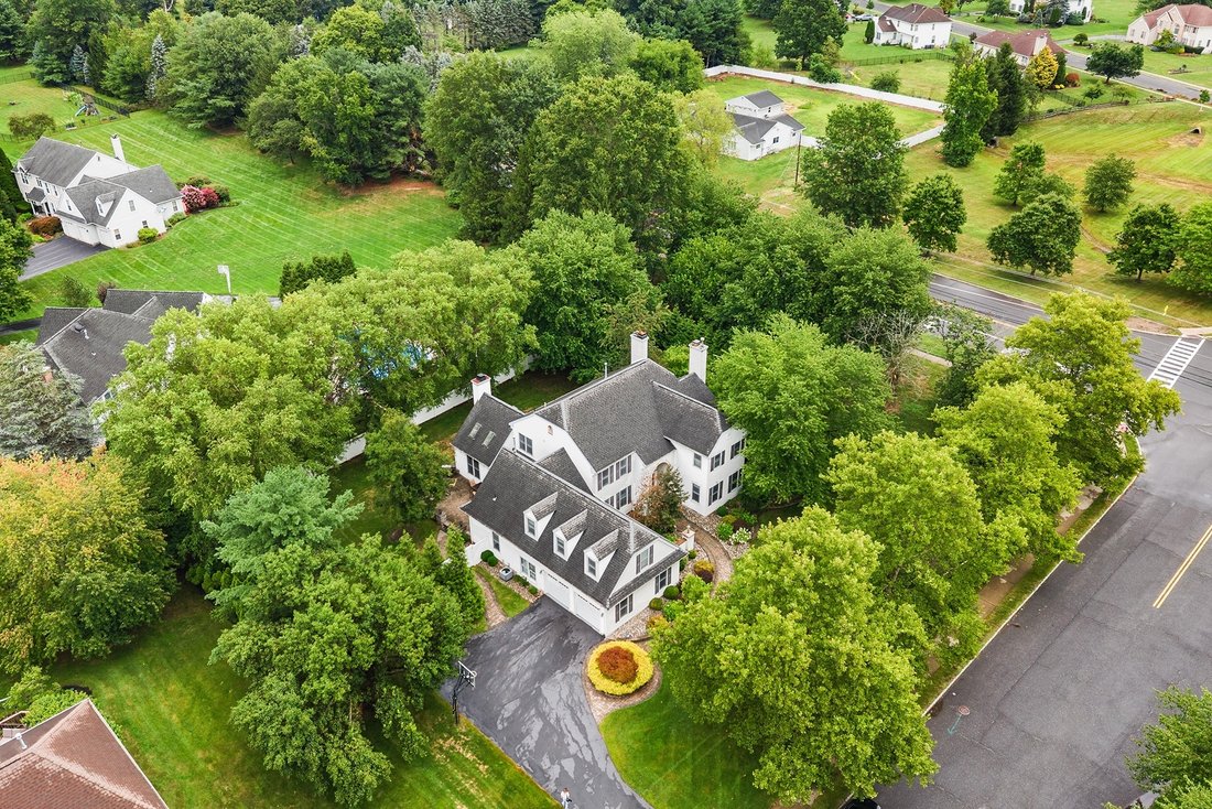 House in Cranbury Township, New Jersey, United States 3 - 18651727